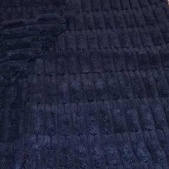 2 Corduroy Pillow Covers Blue 18x18 Inch Soft‎ Boho Striped Farmhouse Classic - Picture 6 of 7